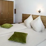 Apartamento Apartment Wurm By Interhome
